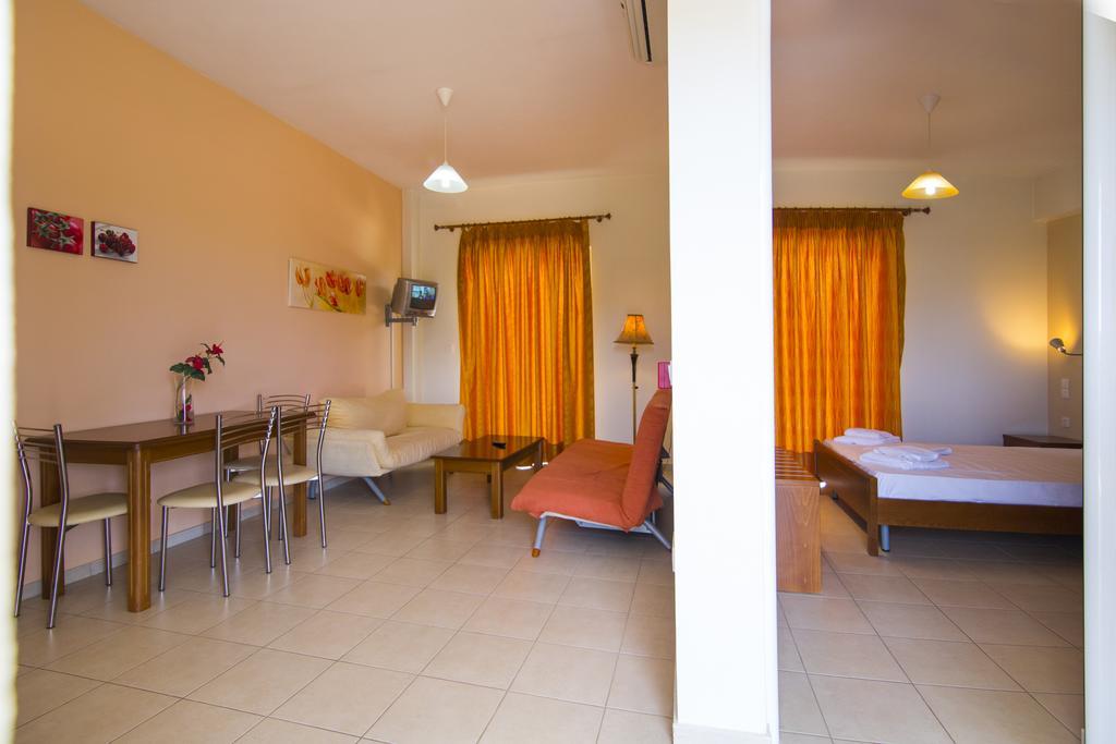 Vakis Apartments Zacharo Exterior foto