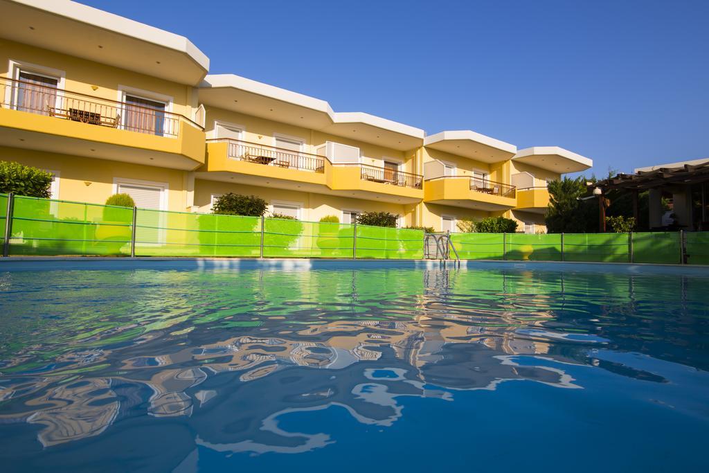 Vakis Apartments Zacharo Exterior foto
